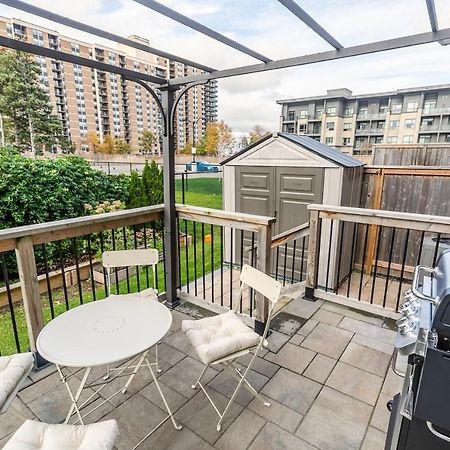Globalstay Modern Townhomes In Lakeshore Steps To The Beach Hamilton Luaran gambar