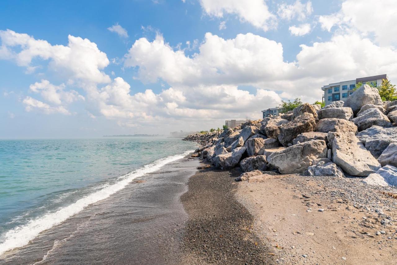 Globalstay Modern Townhomes In Lakeshore Steps To The Beach Hamilton Luaran gambar
