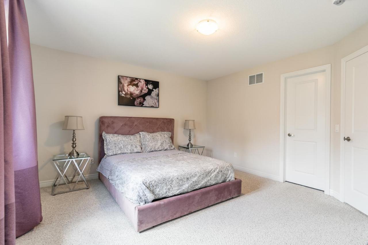 Globalstay Modern Townhomes In Lakeshore Steps To The Beach Hamilton Luaran gambar